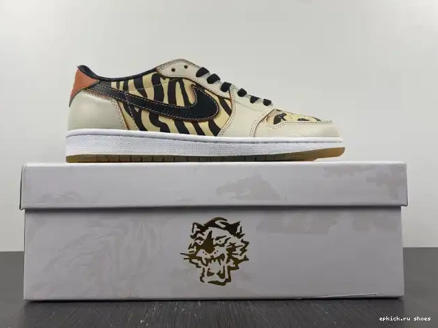 Rep DH6932-100 Jordan 1 the Air Year Tiger Low OG of 0425
